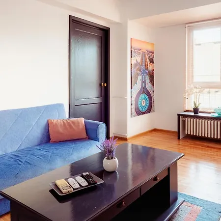 Promenada Old Town Apartamento *