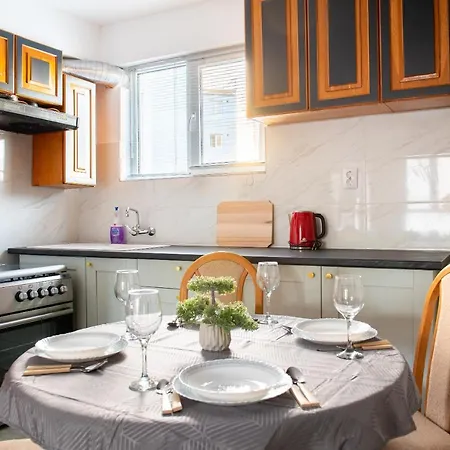 Apartment Promenada Old Town