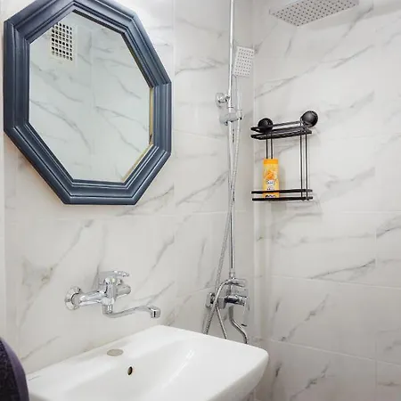 Promenada Old Town Apartment Bukarest