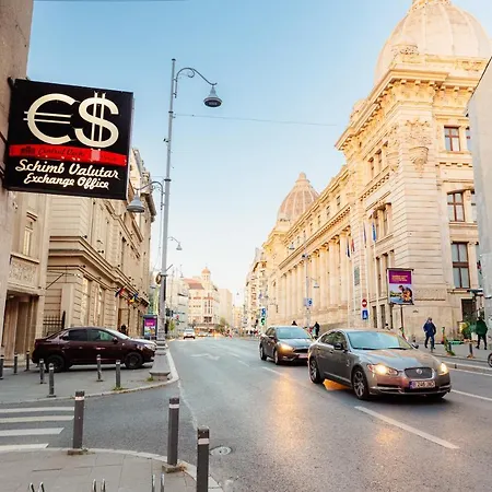 Promenada Old Town * بوخارست